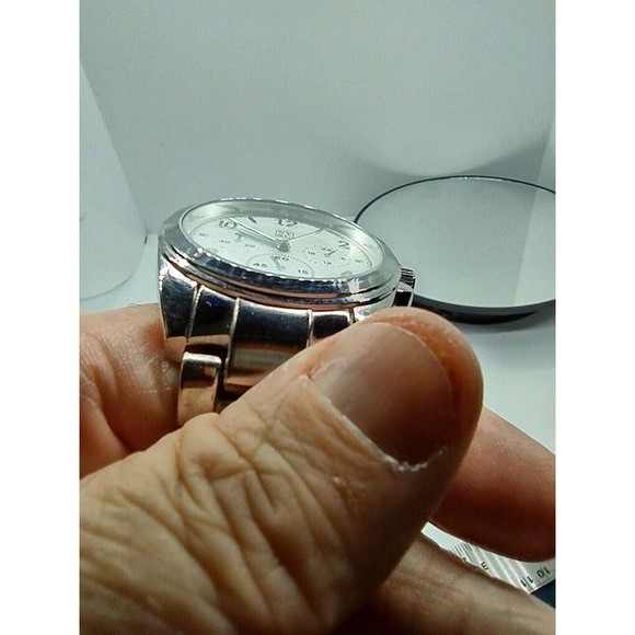 NY & C, ALL SILVER QUARTZ WRISTWATCH 15823 107 - Picture 2 of 12